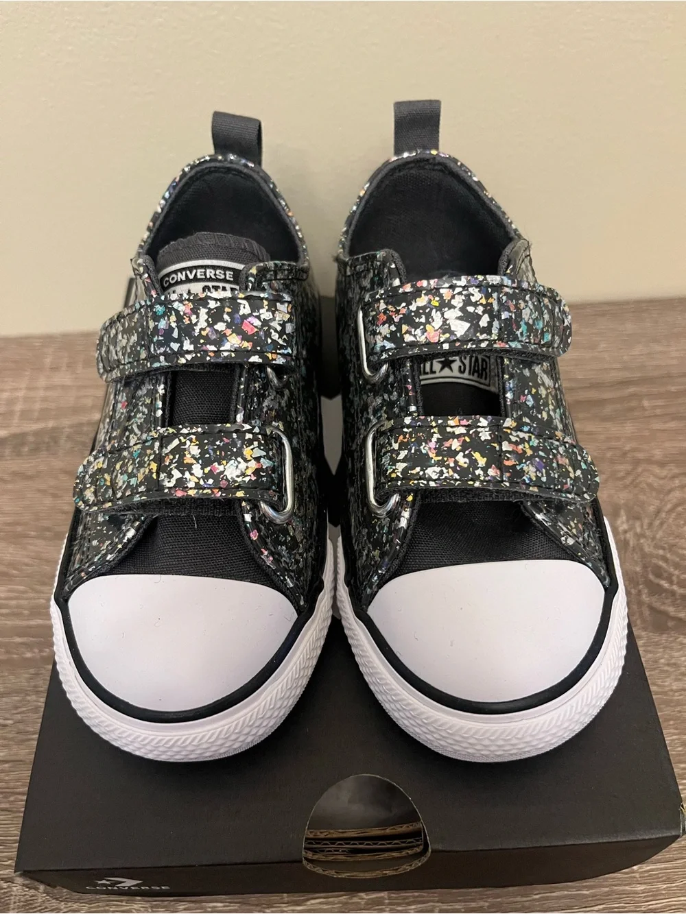 Converse nib color